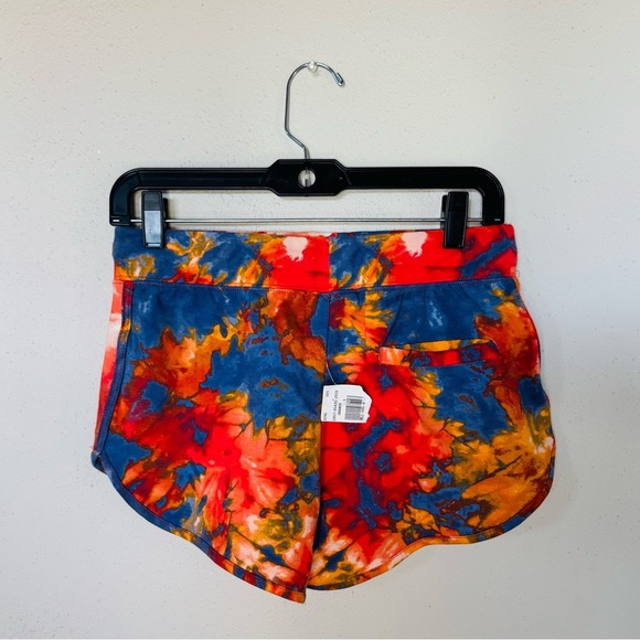 Multicolor soft shorts size small - Picture 3 of 4